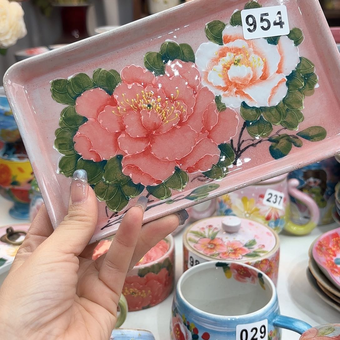 瓷片你的心在滴血呢是不你我知道不