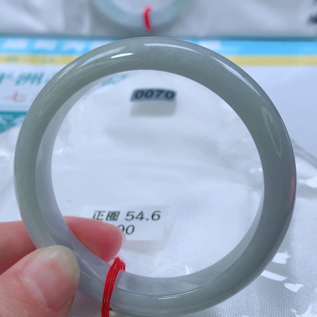 翡翠手镯未镶嵌0070号