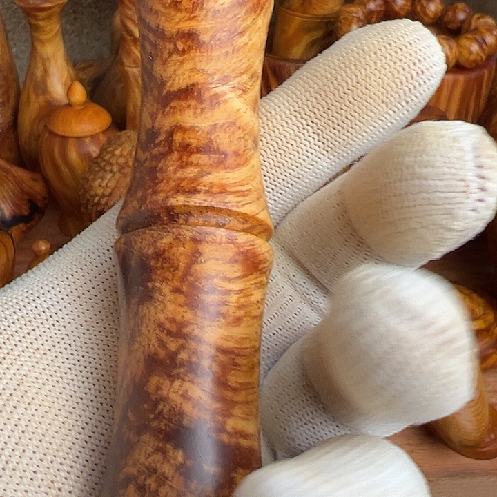 无事牌松木（琥珀木）