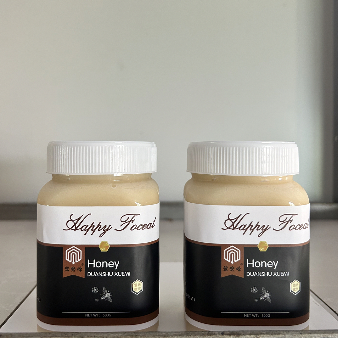 鸳鸯峰黑蜂椴树雪蜜拍一发二，到手二瓶