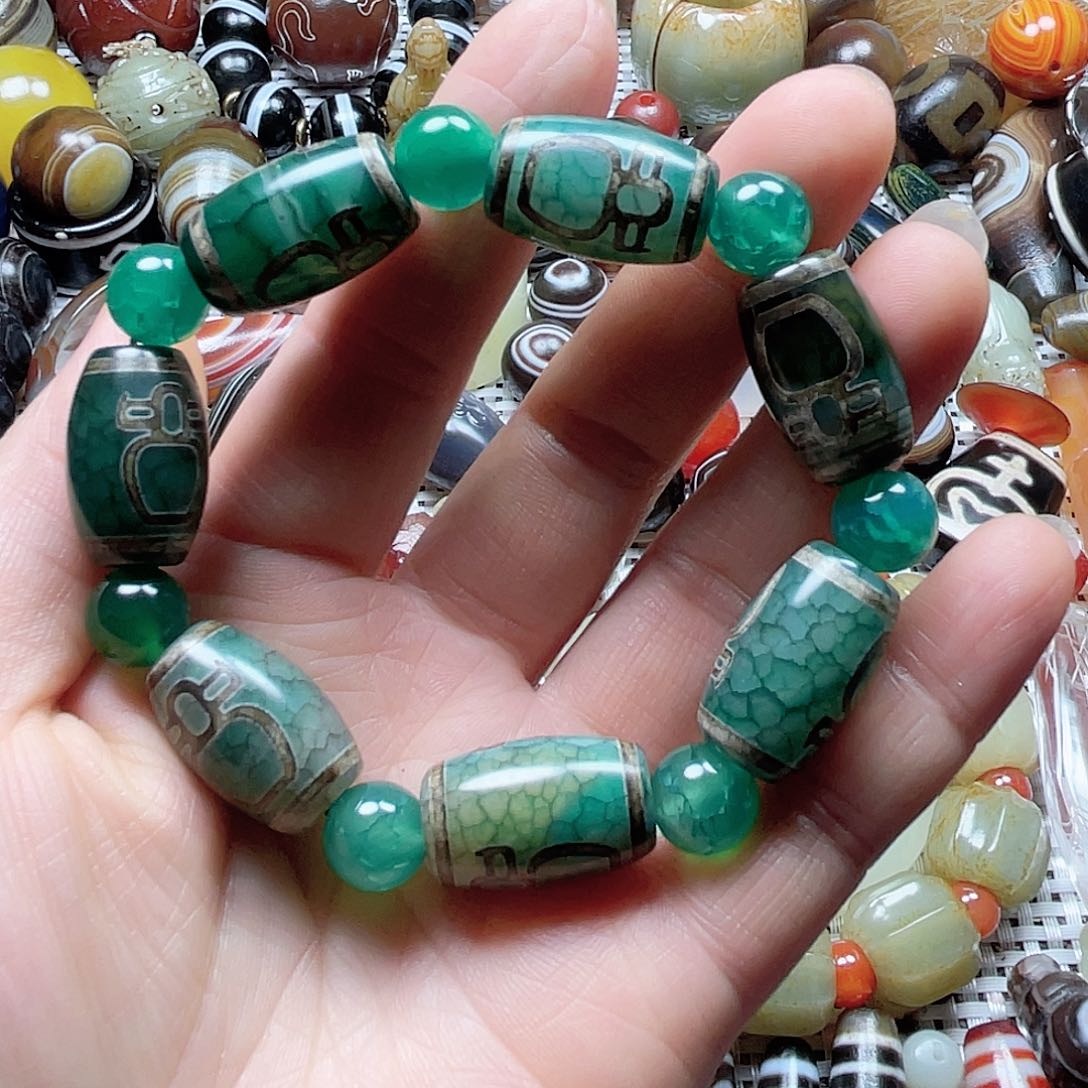 玛瑙/玉髓未镶嵌挂件