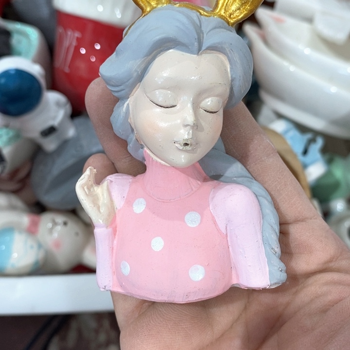 摆件陶瓷树脂材料