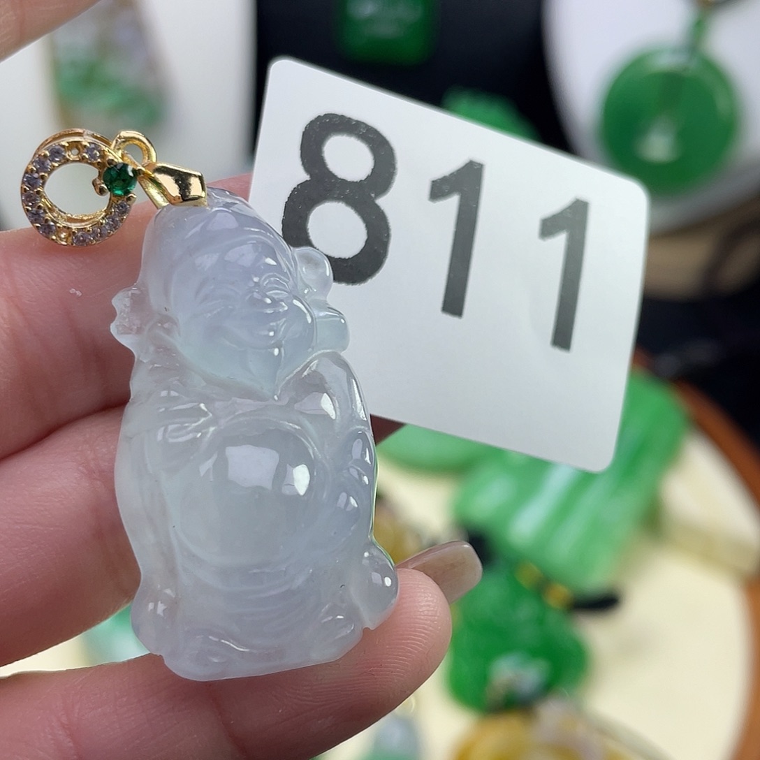 翡翠未镶嵌吊坠(赠链)