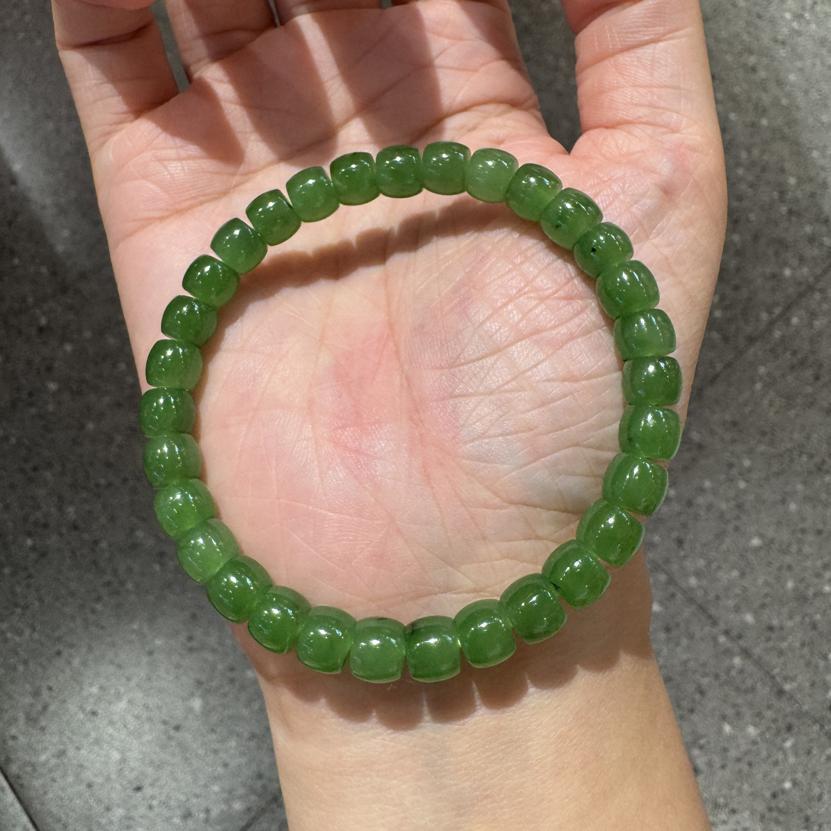 和田玉碧玉果绿直切手串