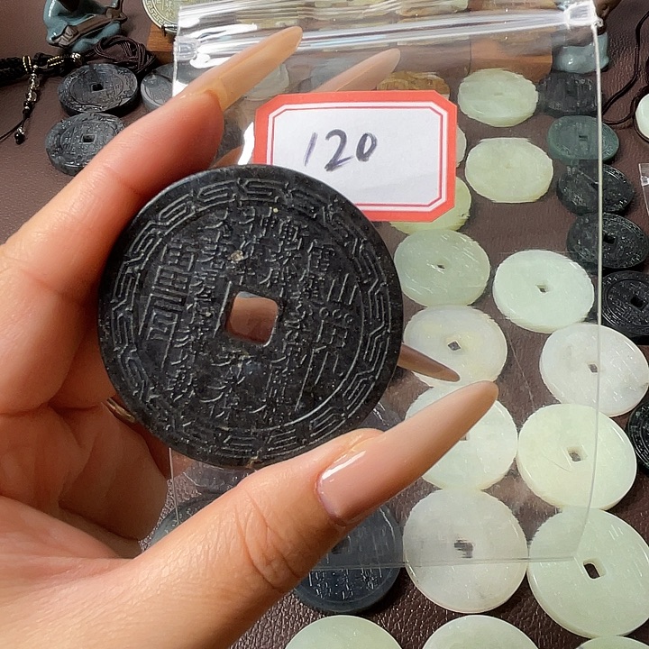 蛇纹石玉合金颈饰