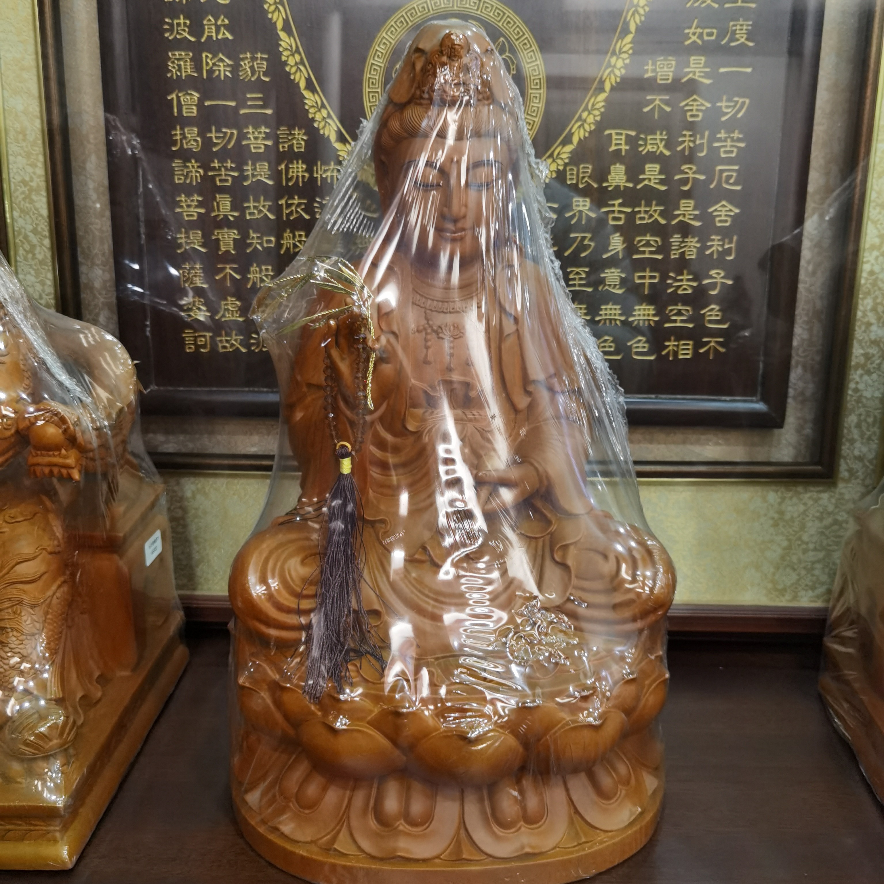 香樟木16寸观世音菩萨