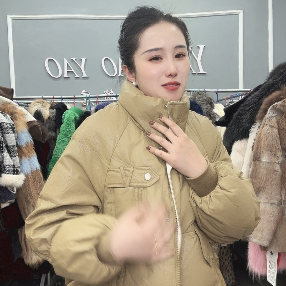 姚小妖家高端皮草