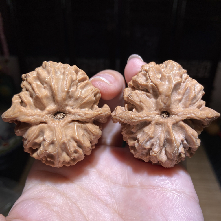 文玩核桃苹果园狮子头手把玩件 43边43肚38高