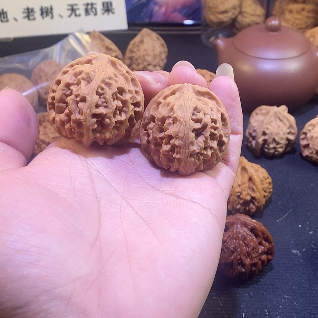 把件文玩核桃薇***、苹果园文玩核桃