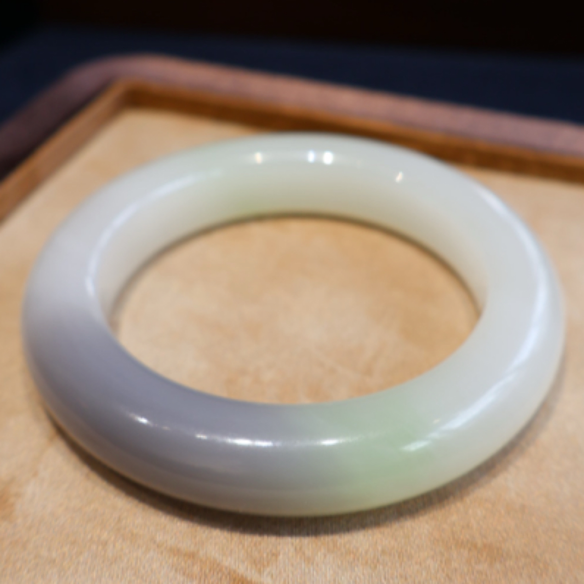 和田玉翠青三色手镯女款精美平安镯