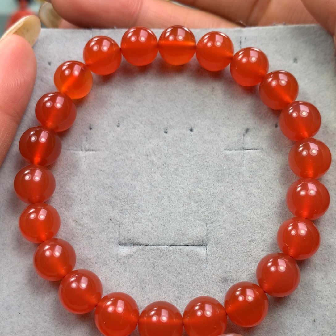 南红玛瑙手串未镶嵌