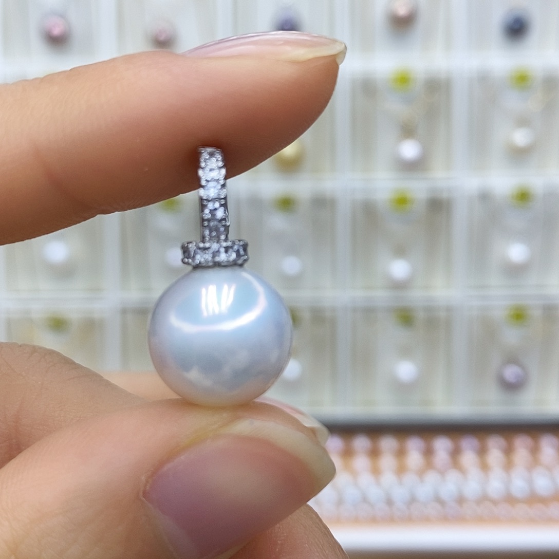 淡水珍珠未镶嵌吊坠(赠链)