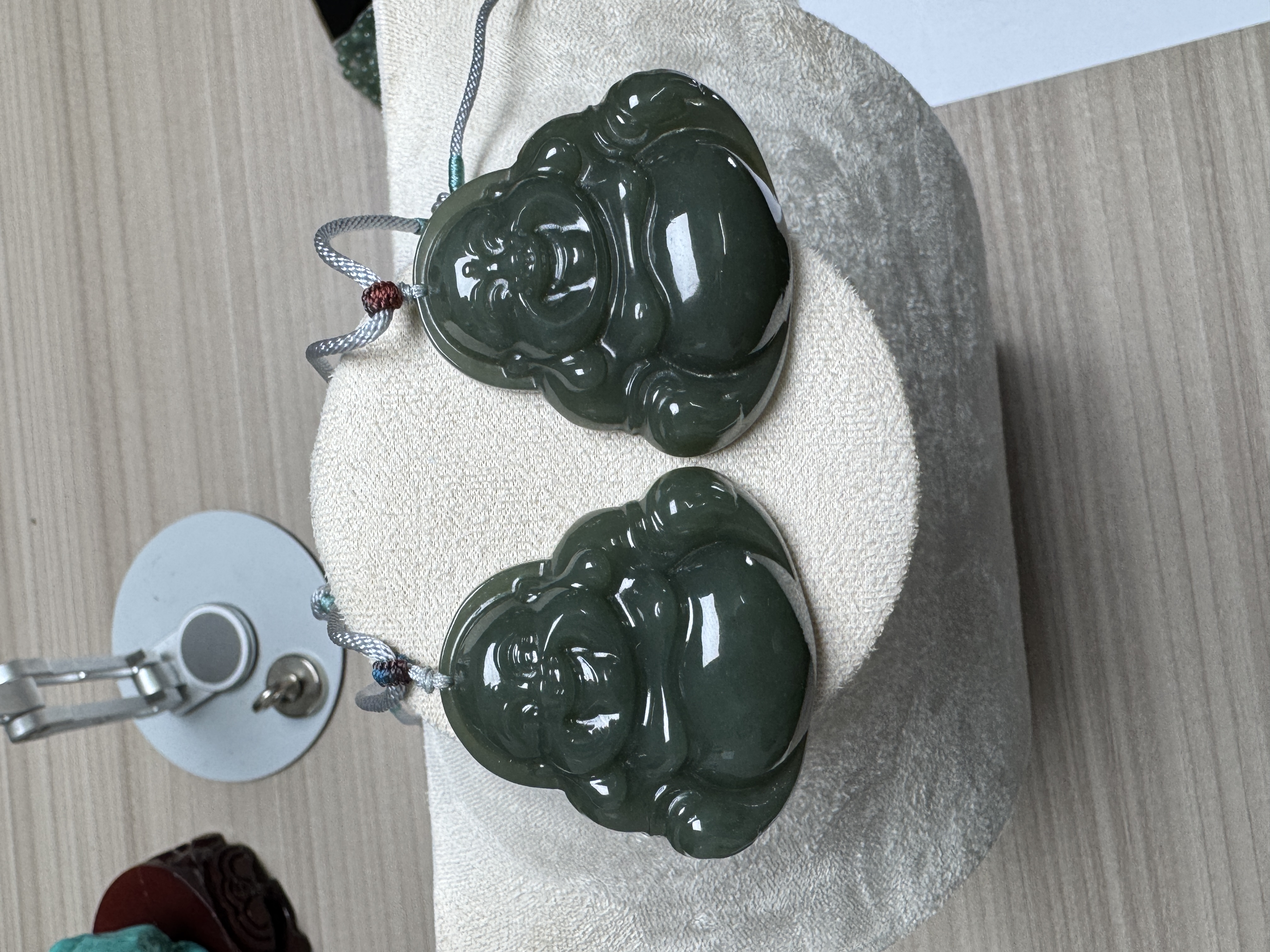 宝洲富艺和田玉且末蓝佛公吊坠和田玉弥勒佛挂件多样性（发1件）