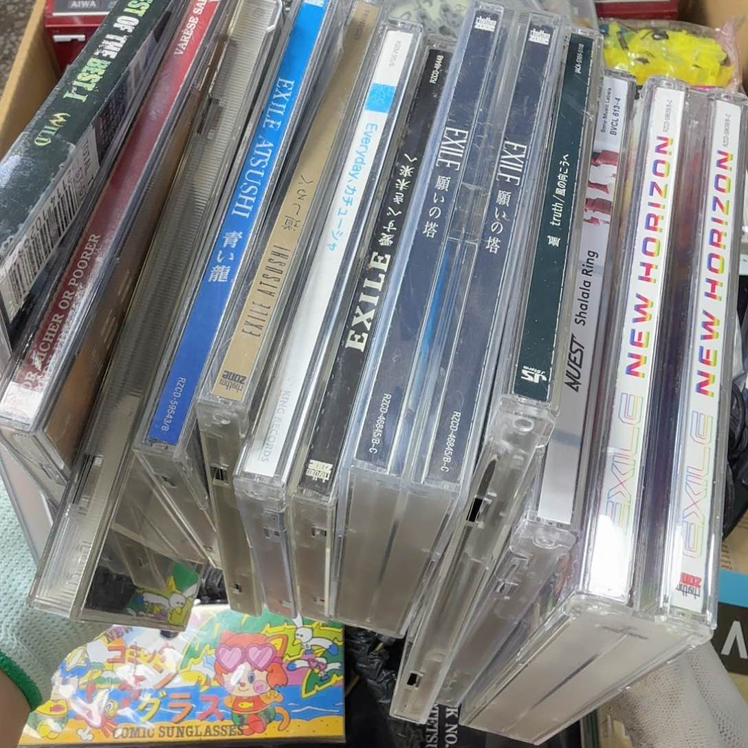 中***7中古商品，瑕疵品，不保好坏。680