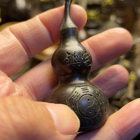 铜器摆件    点击下单