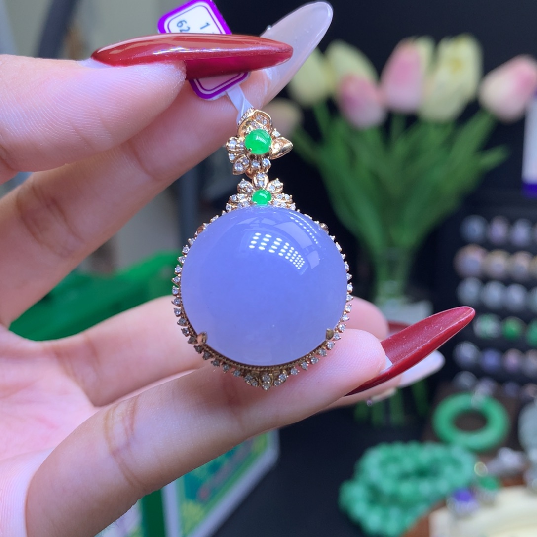 翡翠颈饰18K金镶嵌天然