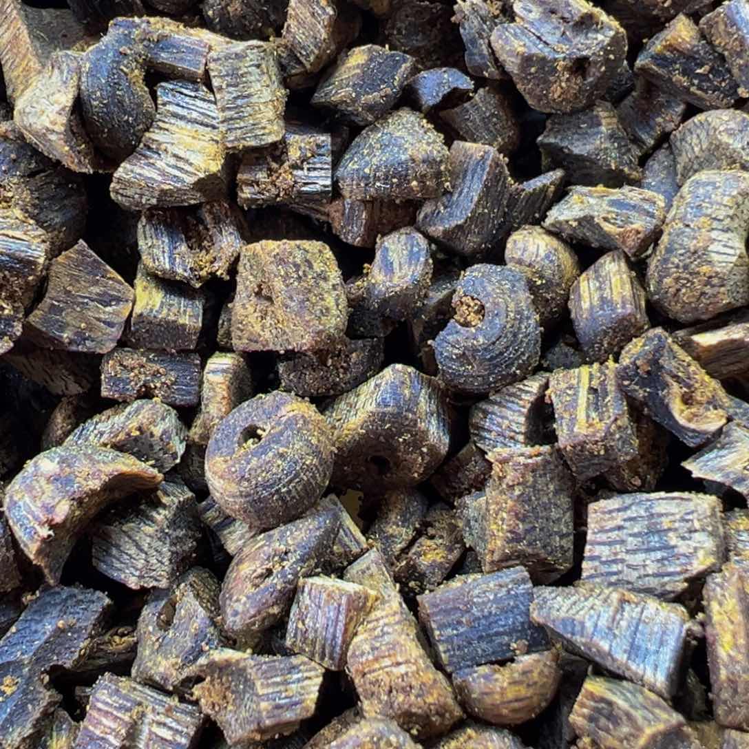 沉香手把件绿奇楠沉香高油珠子料30克