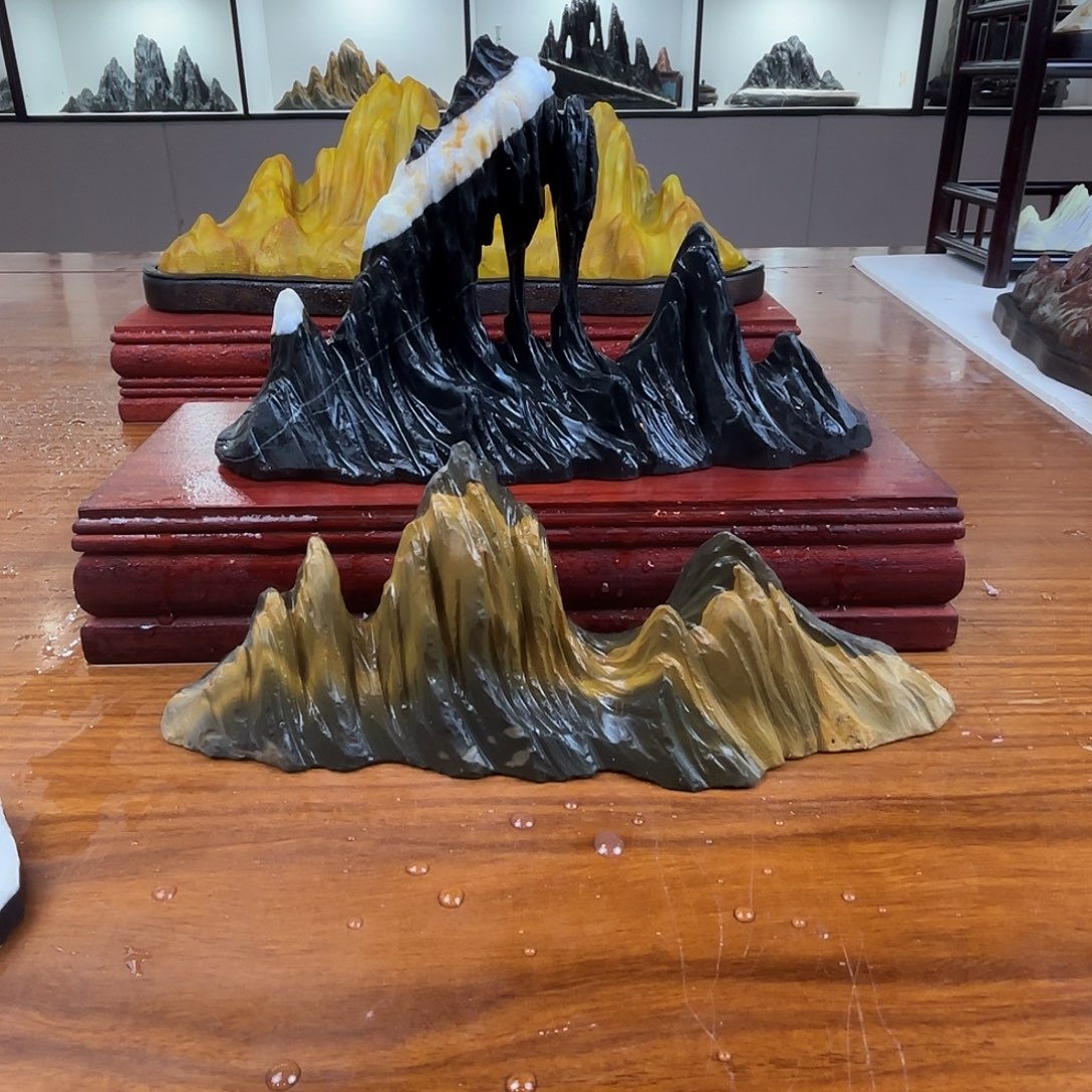 想***通石材灵璧石雕刻山峰