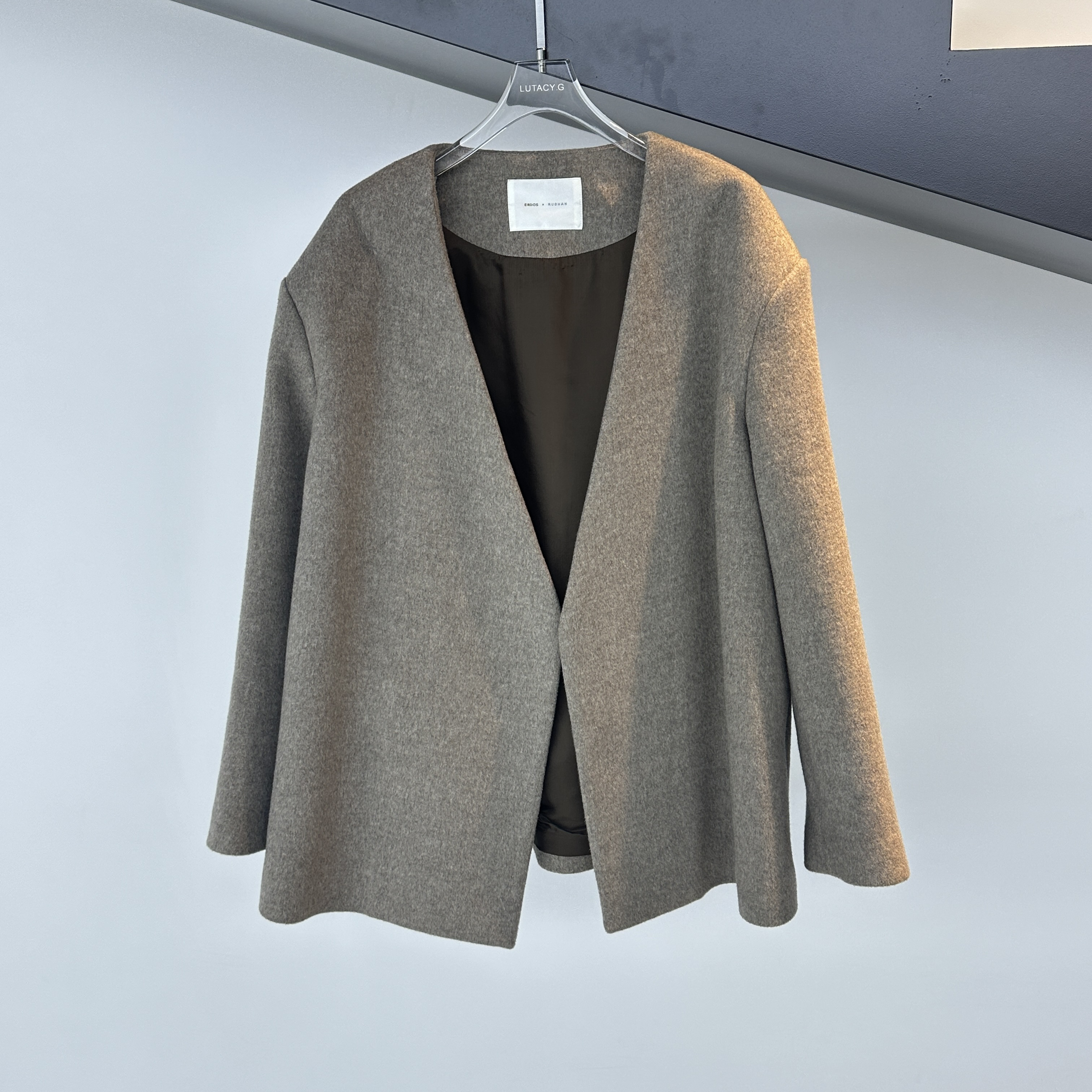 RUOHAN ER022RH23无领西装