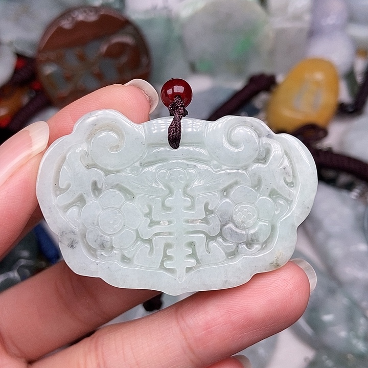 颈饰未镶嵌翡翠翡翠