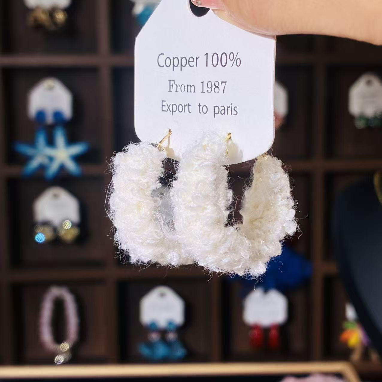 合金布艺耳饰 秋冬毛绒氛围耳环复古耳饰耳圈高级爆款轻奢Z1650