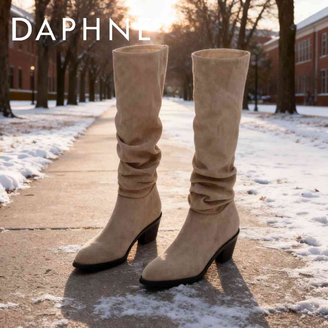 达芙妮时尚复古绒面粗跟骑士靴2025秋冬新款褶皱堆堆靴欧美长筒靴商品图