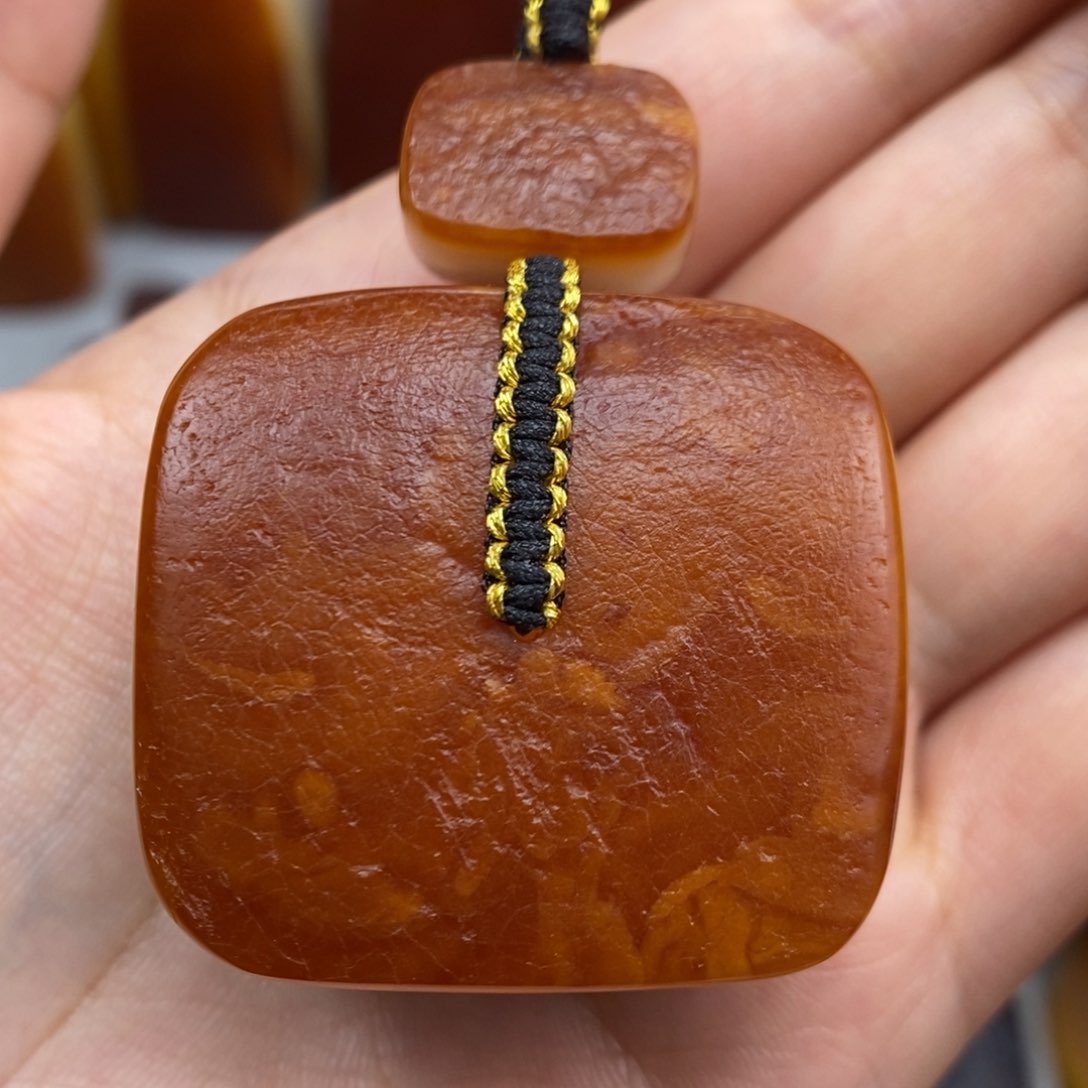 琥珀吊坠(不含链)未镶嵌