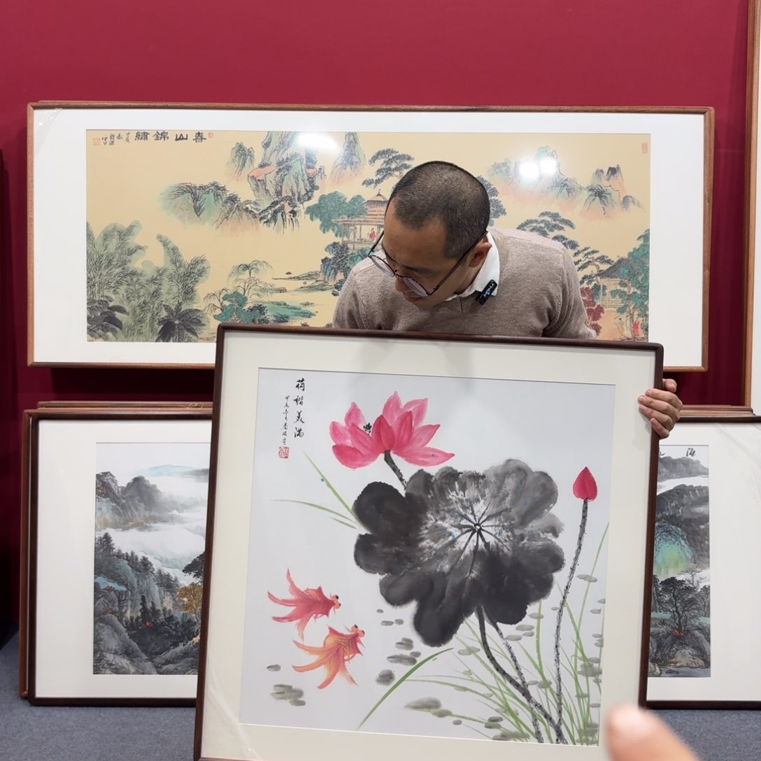 国画手绘作品带框