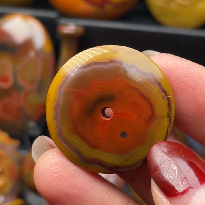 玛瑙/玉髓颈饰未镶嵌