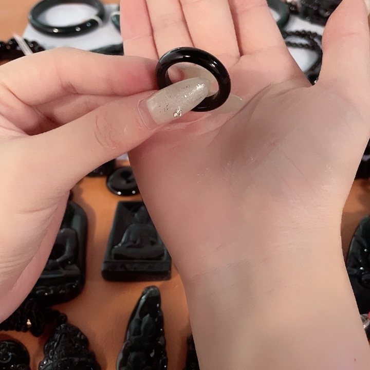 翡翠挂件未镶嵌阳*