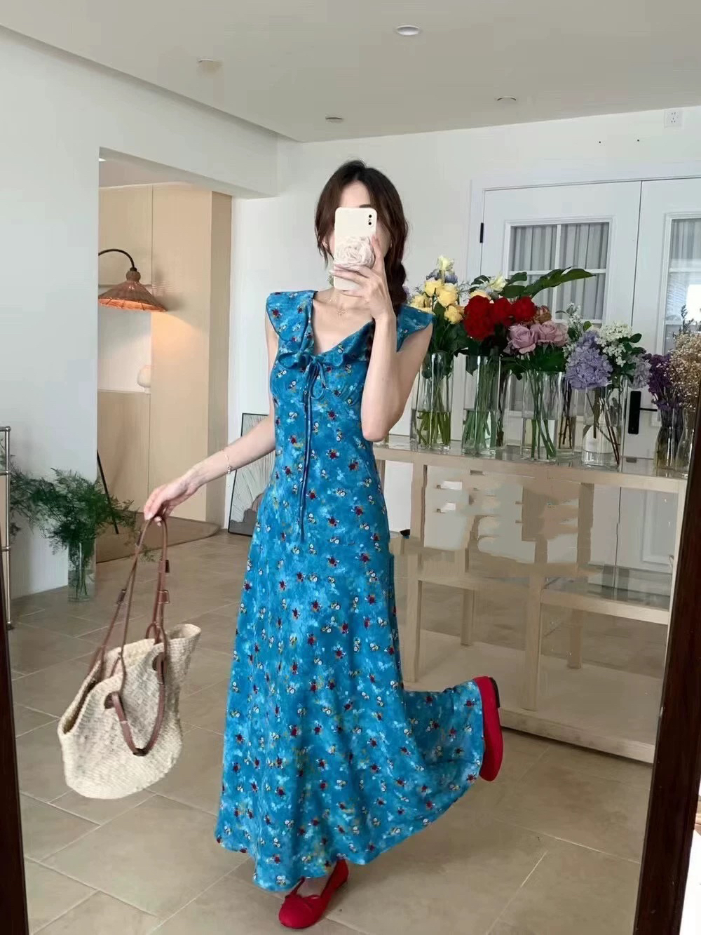 卡普里蓝碎花连衣裙吊带裙