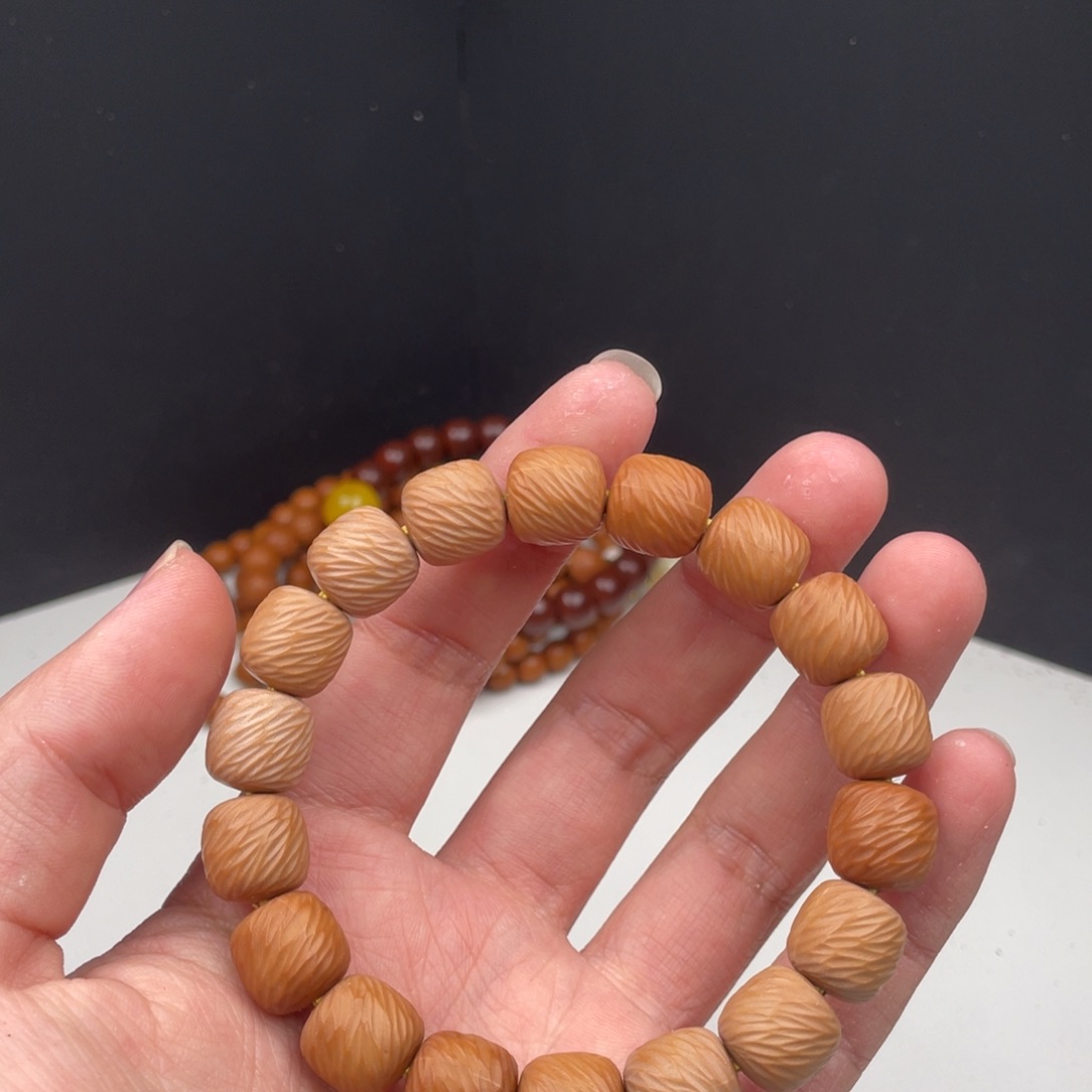 手串猴头核桃云锦28,8。12