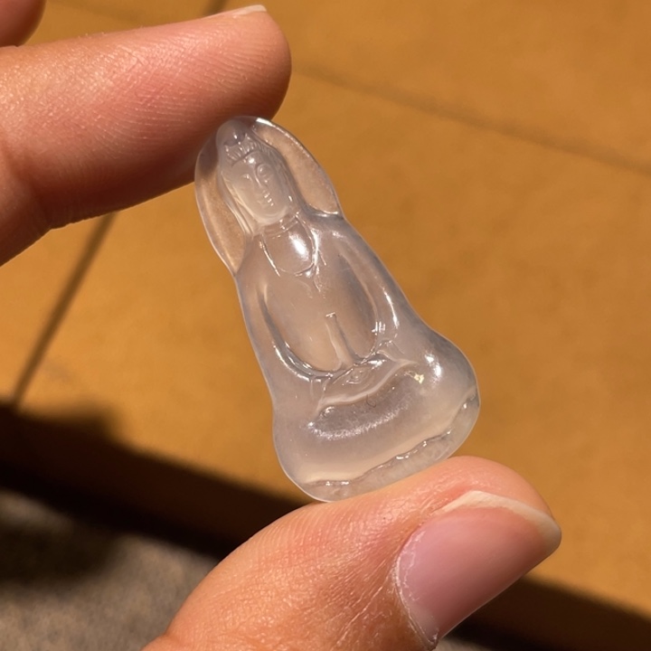 翡翠裸石冰种素衣观音