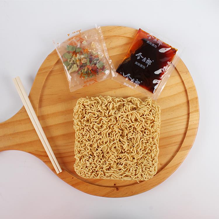 今麦郎方便面糖醋排骨香辣肉酱红油炒面速食热干面火鸡拌面