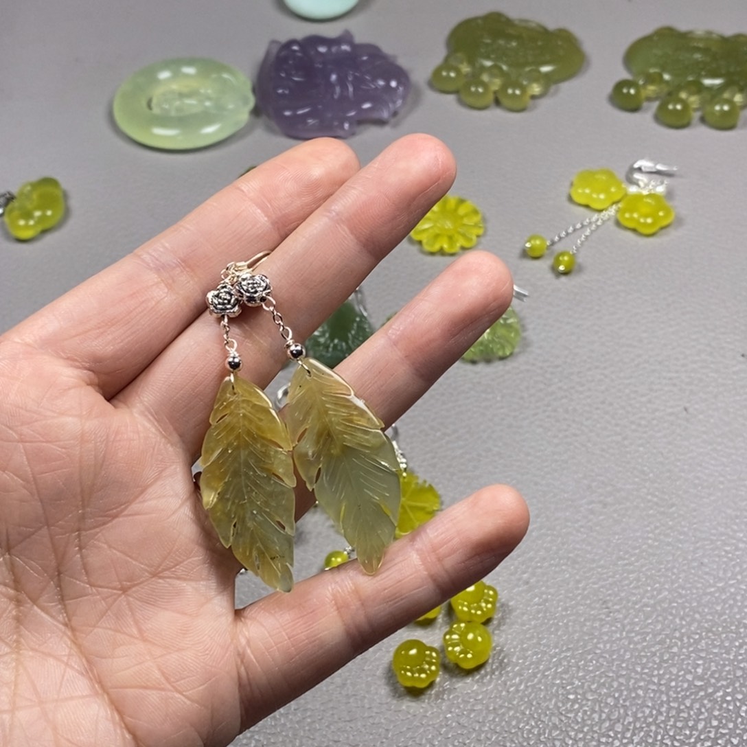 蛇纹石玉未镶嵌挂件耳饰耳环项链