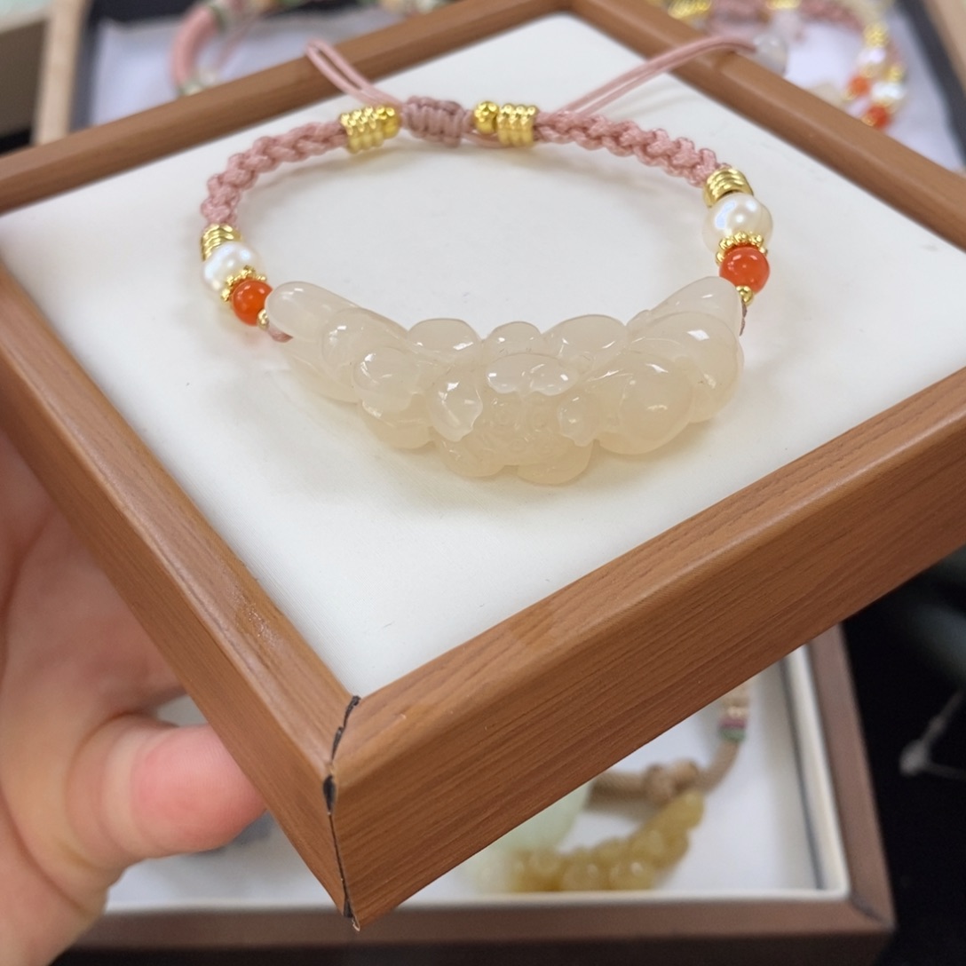 【闪购商品】和田玉手牌未镶嵌