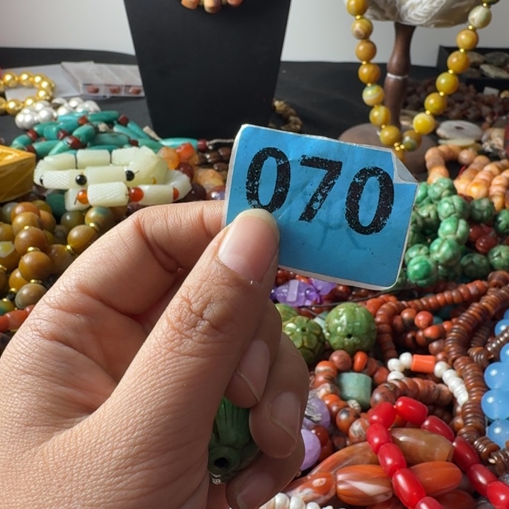 空***雨玛瑙/玉髓未镶嵌颈饰