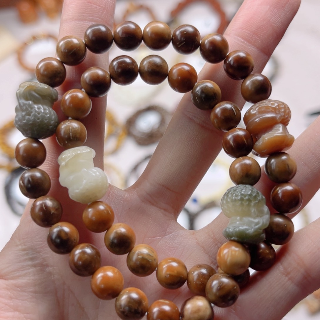 白玉菩提吊坠奶*?白玉菩提库克