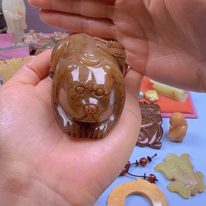 和田玉（糖玉）未镶嵌挂件振*