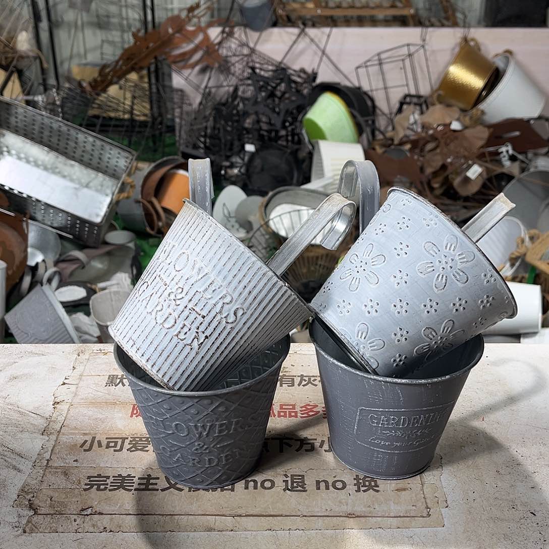 铁艺默认瑕疵介意勿拍发出不退不换