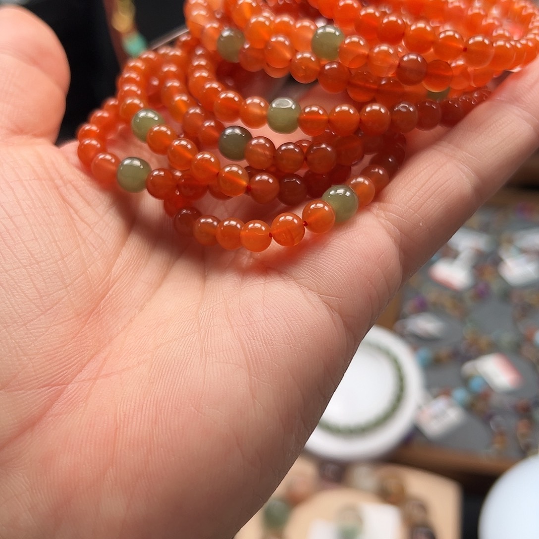 南红玛瑙未镶嵌手链