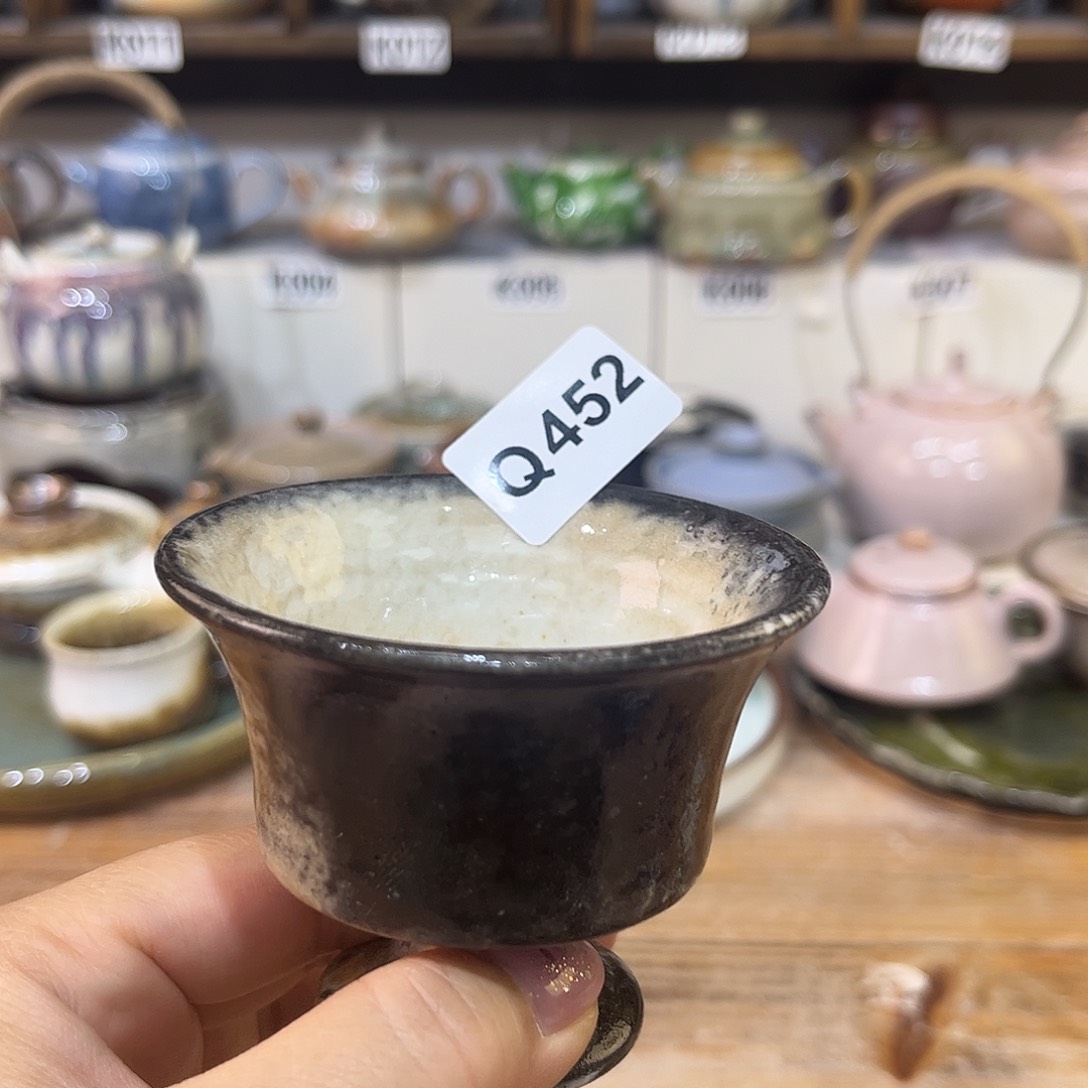 朱泥茶杯陶瓷艺术