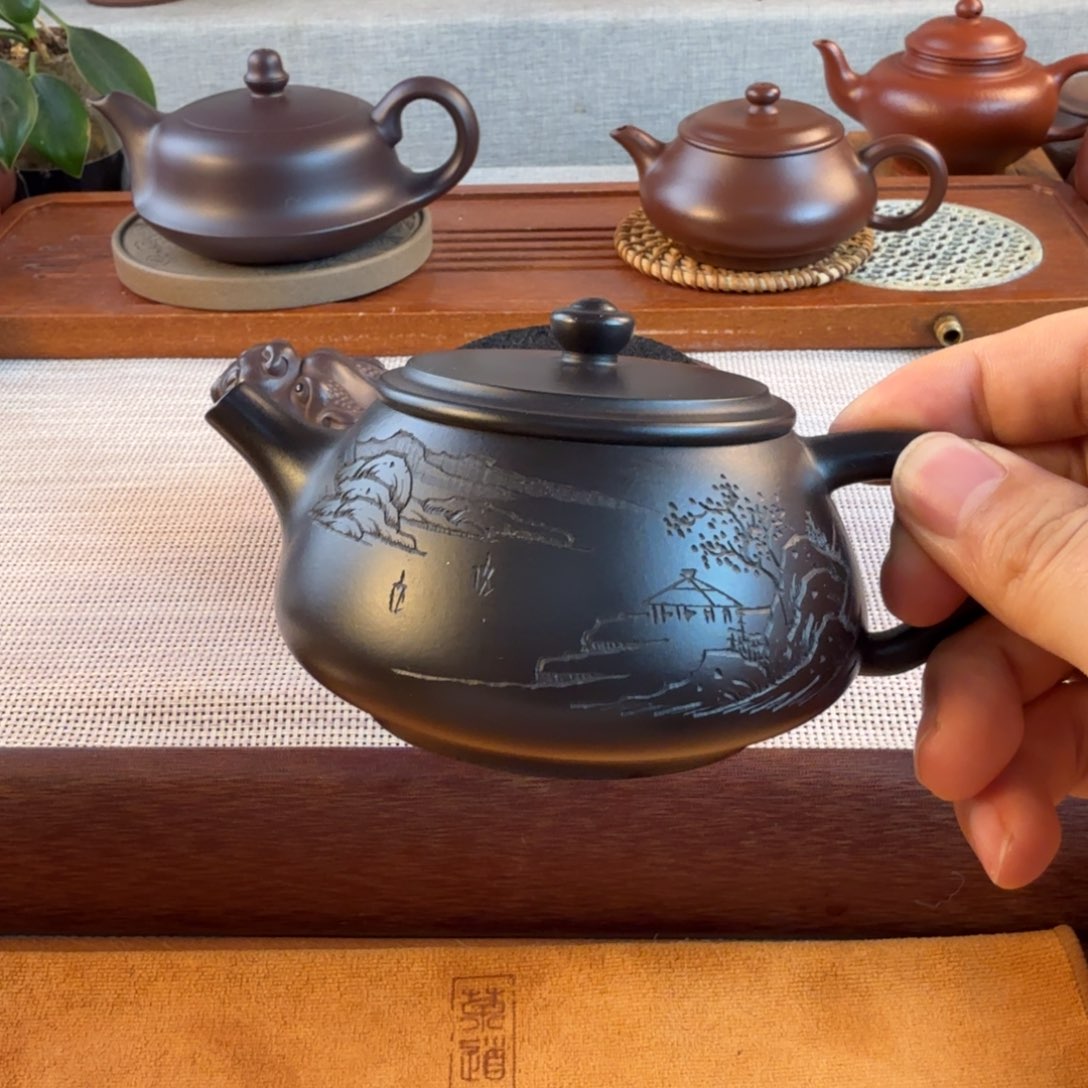 茶壶紫砂紫砂紫砂紫砂紫砂鸿运当头