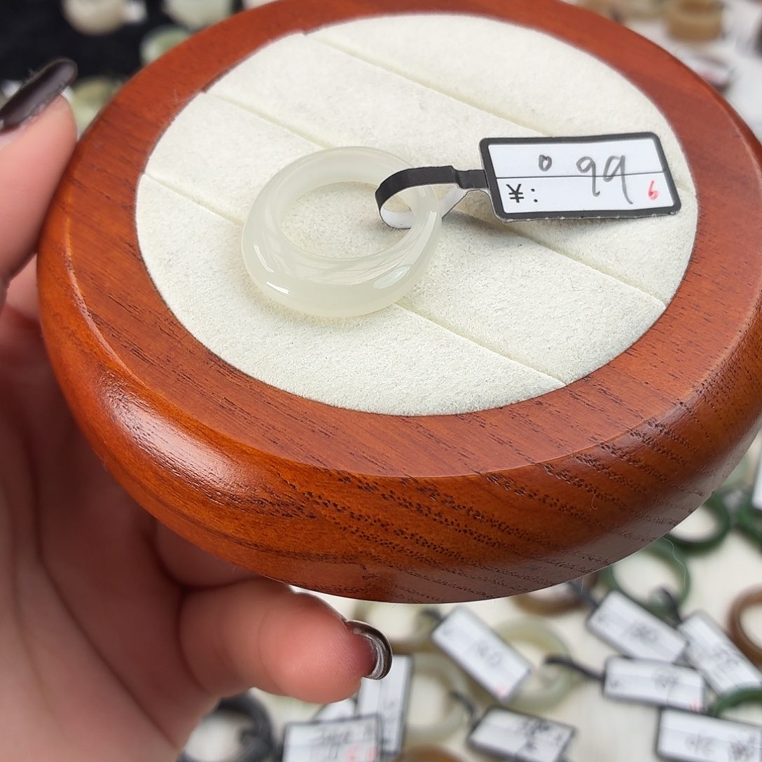 和田玉（糖玉）未镶嵌戒指Q26冰白馒头内径17.6港码16