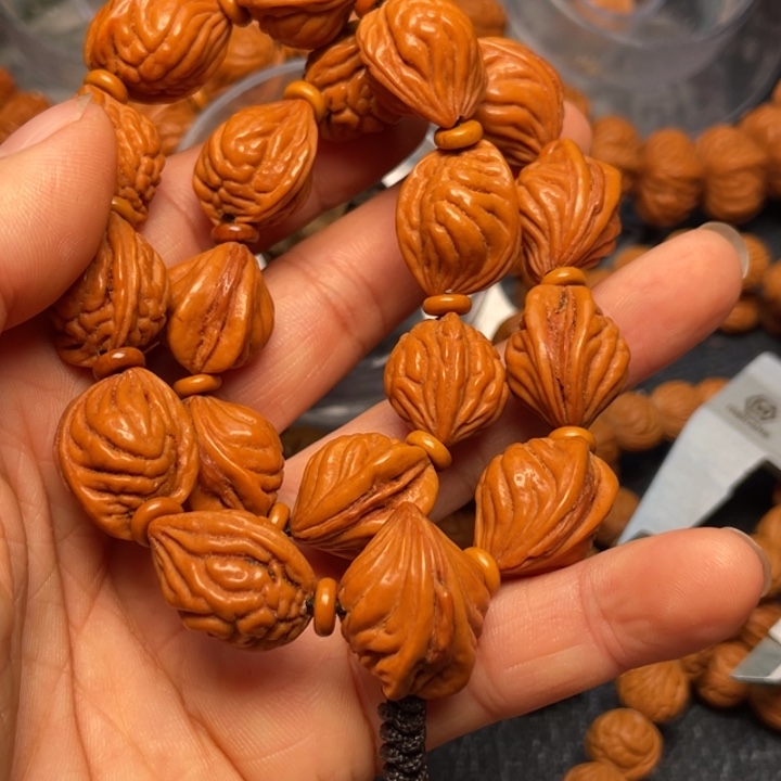 桃核手串龙纹桃核43
