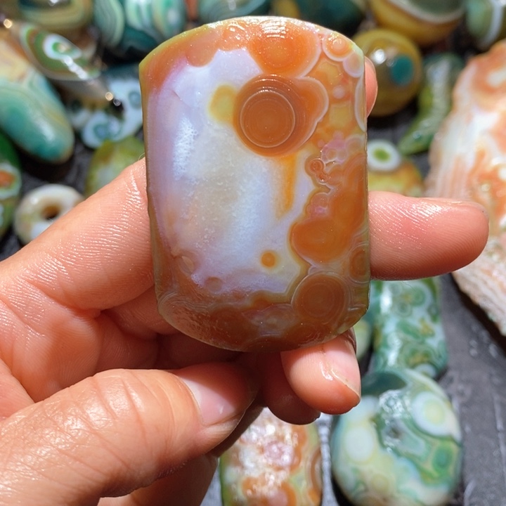 玛瑙/玉髓颈饰未镶嵌