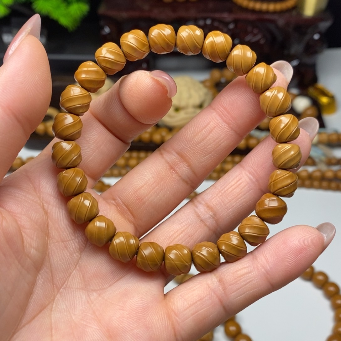 小***敢猴头核桃吊坠扭转乾坤