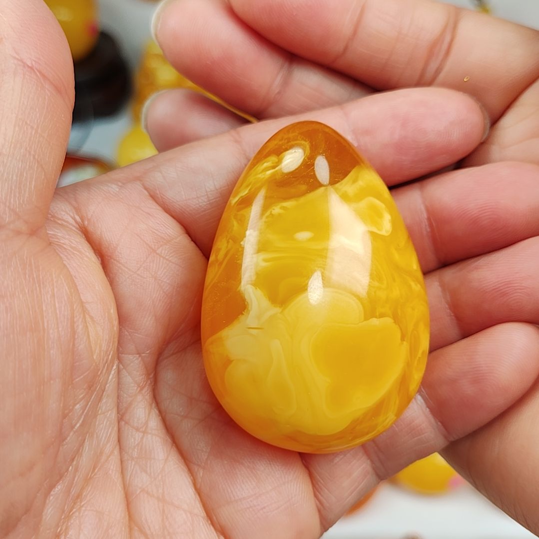 蜜蜡吊坠(赠链)未镶嵌