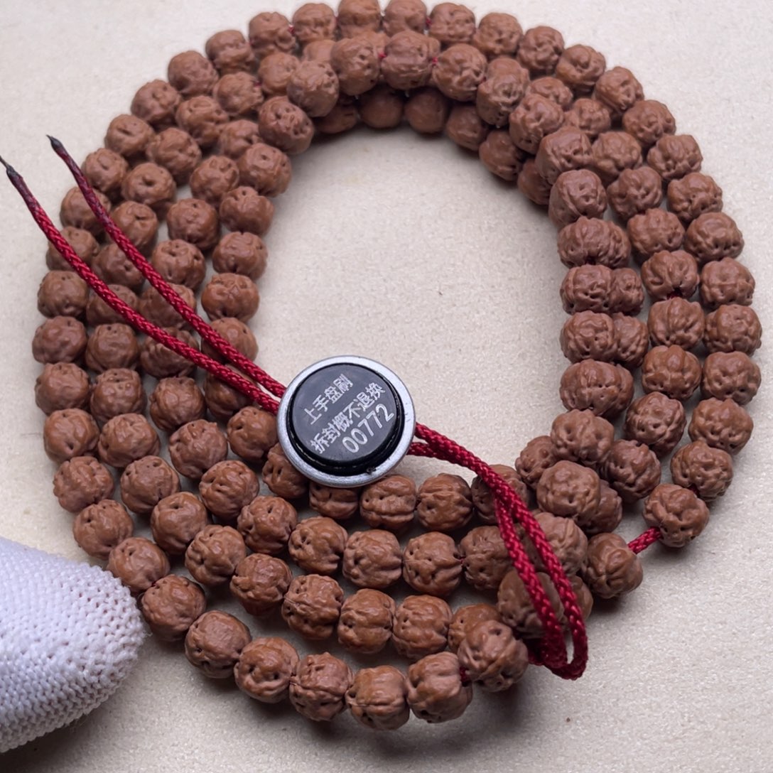 r***e金刚菩提吊坠爆肉佛手6.5