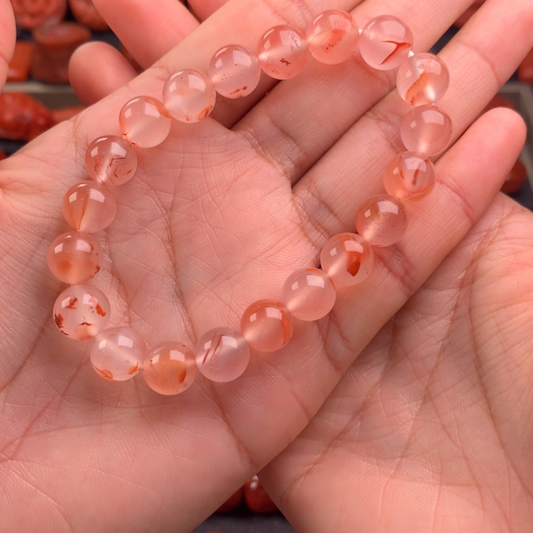 南红玛瑙冰飘圆珠手串9+未镶嵌